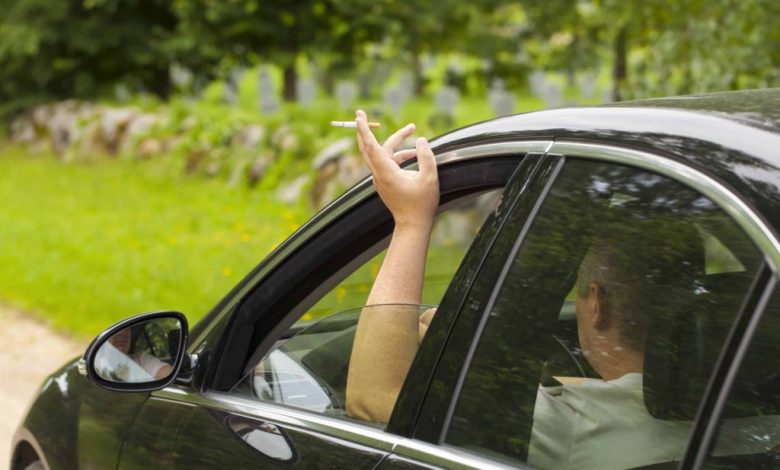 التخلص من رائحة السجائر في السيارة 2