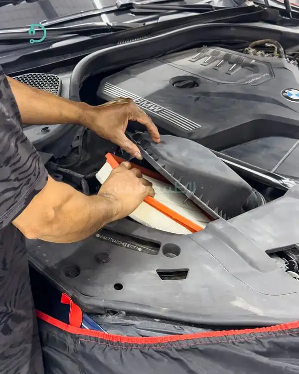 تجنب حدوث نقص في زيت محرك بي ام دبليو